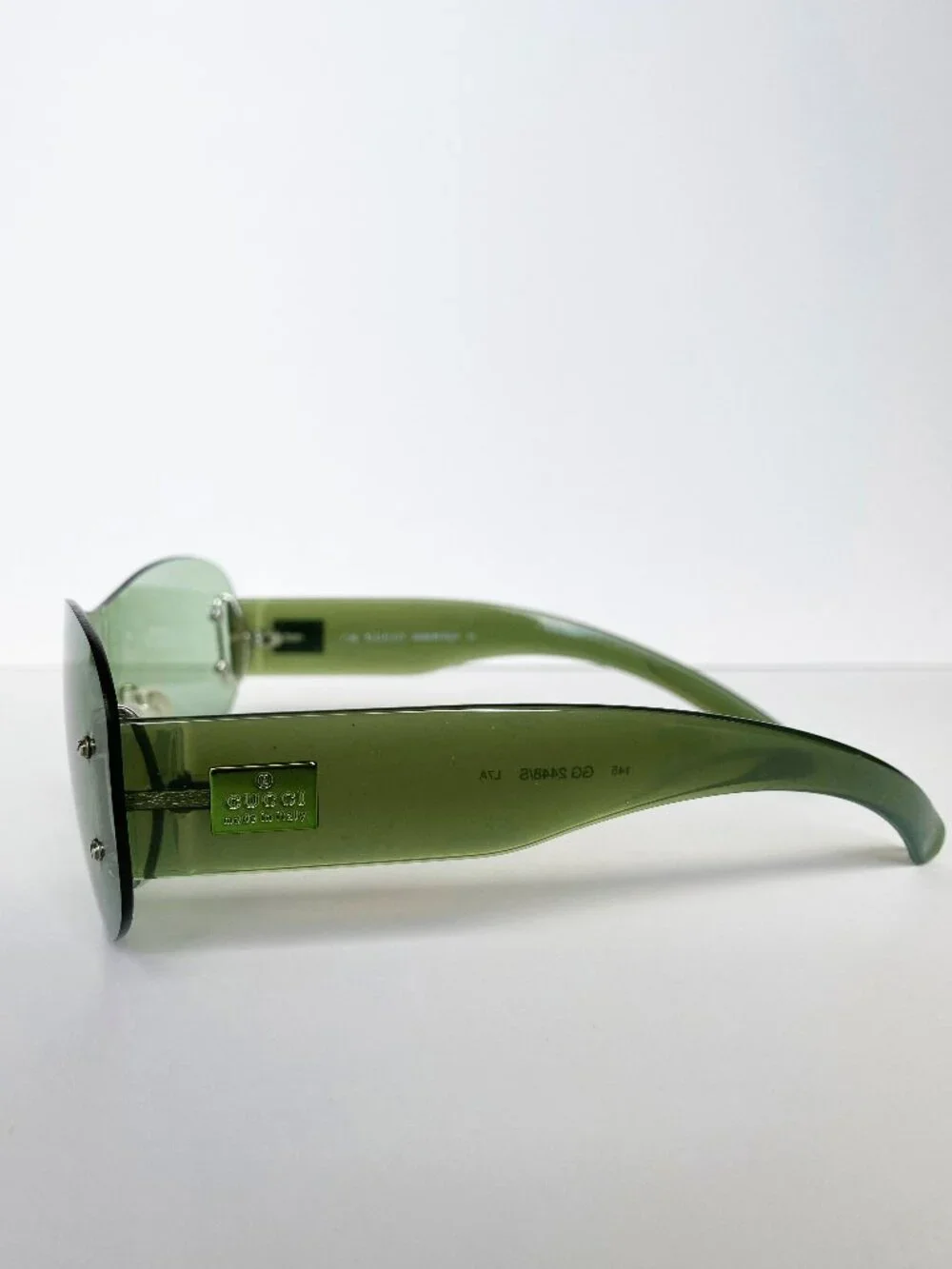 Vintage Gucci's Shield Sunglasses, green with case